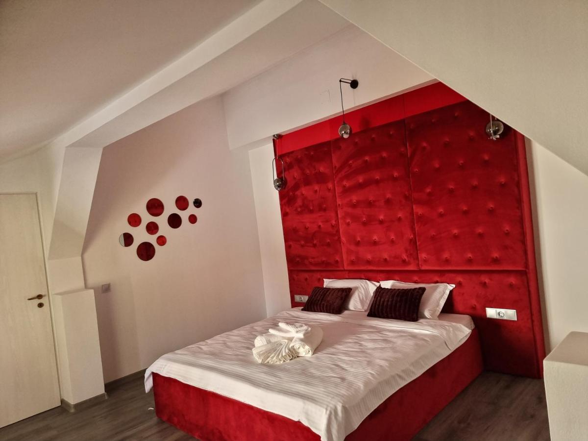 Pensiunea Casa Ober Braşov Esterno foto