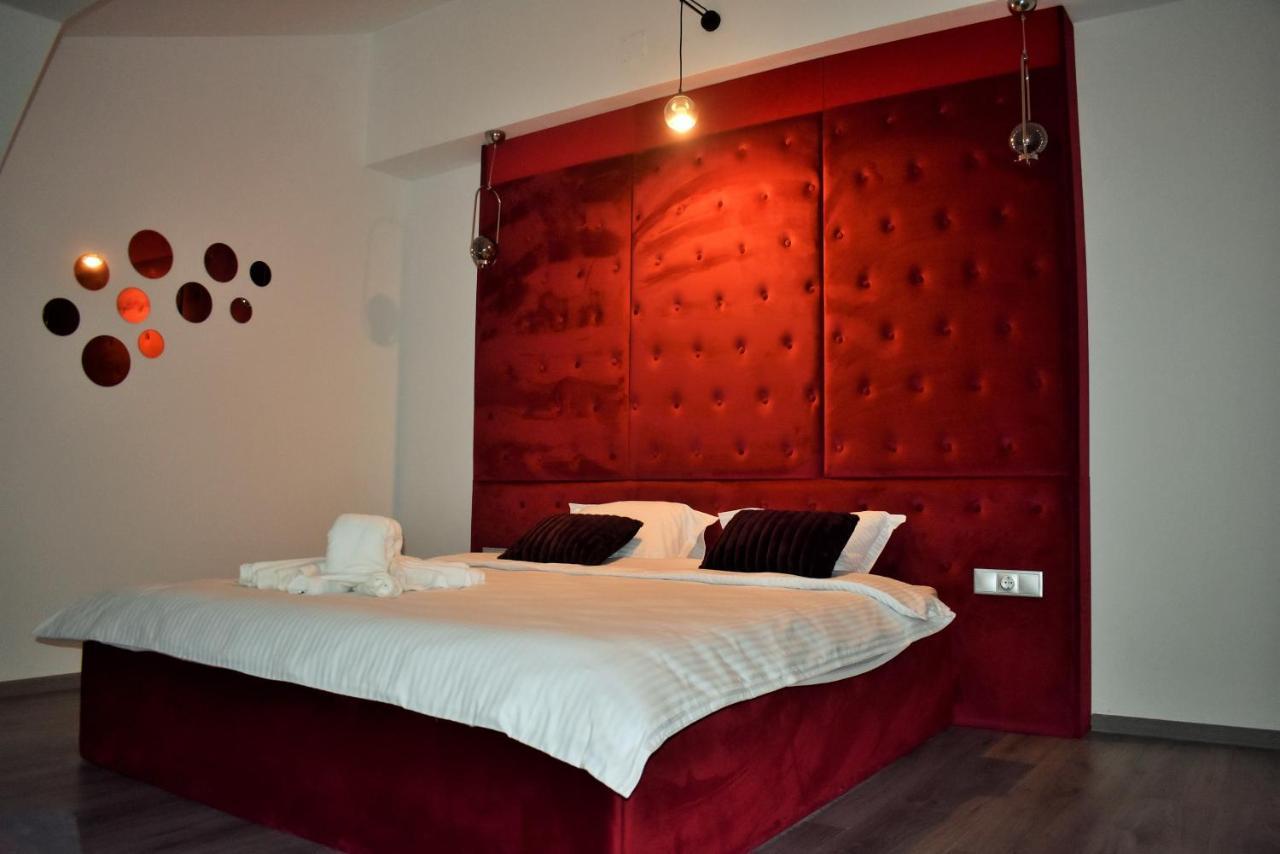 Pensiunea Casa Ober Braşov Esterno foto