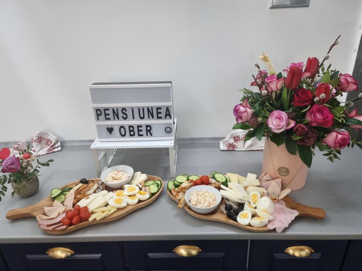 Pensiunea Casa Ober Braşov Esterno foto