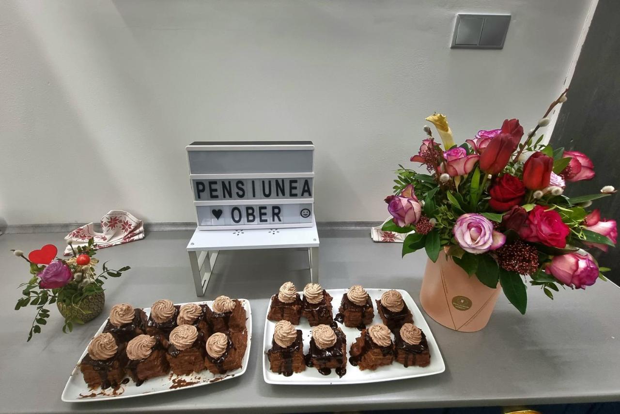 Pensiunea Casa Ober Braşov Esterno foto