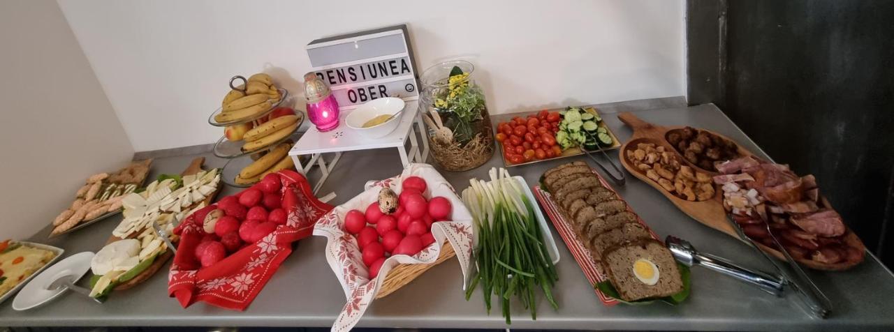 Pensiunea Casa Ober Braşov Esterno foto