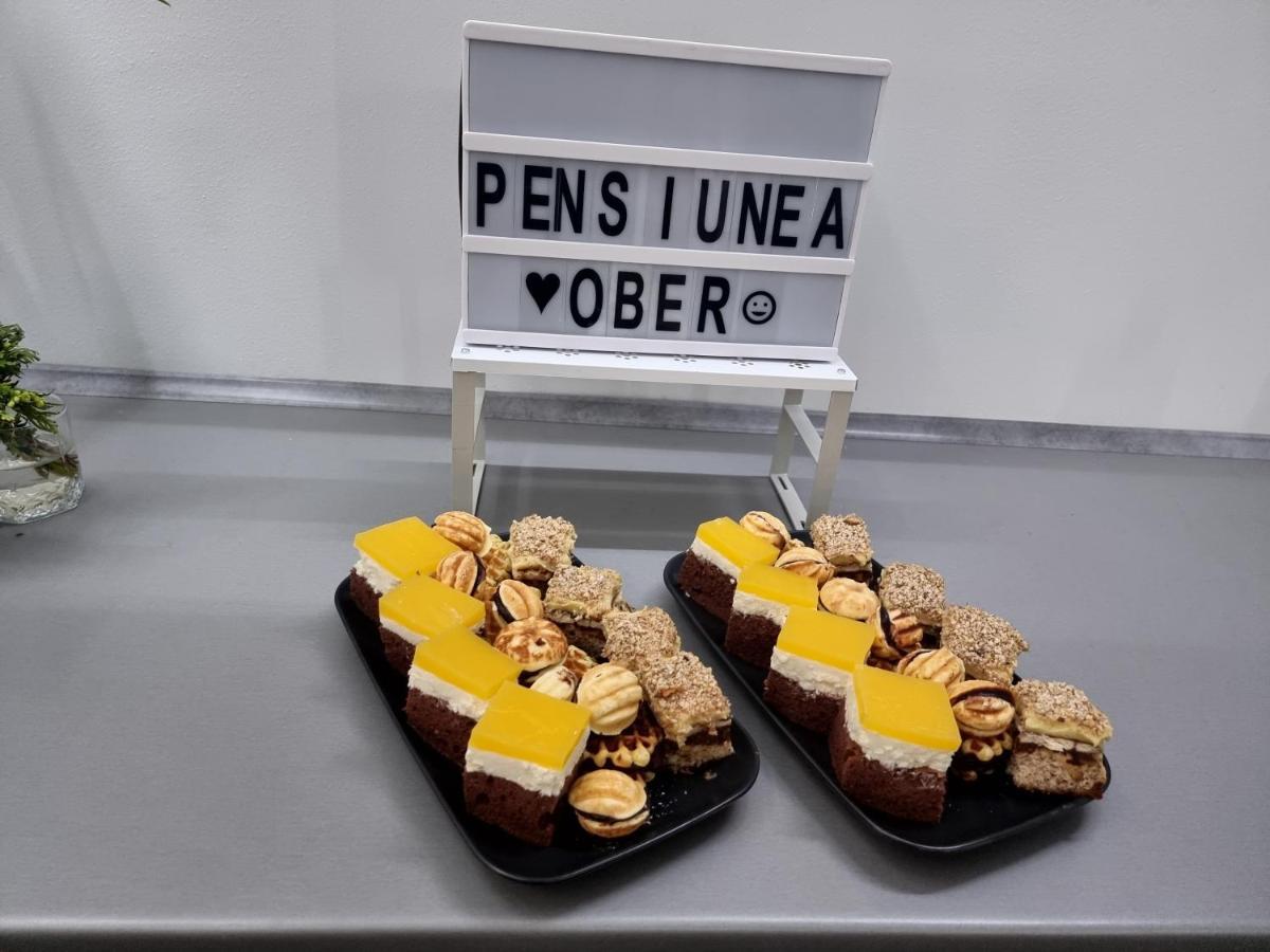 Pensiunea Casa Ober Braşov Esterno foto