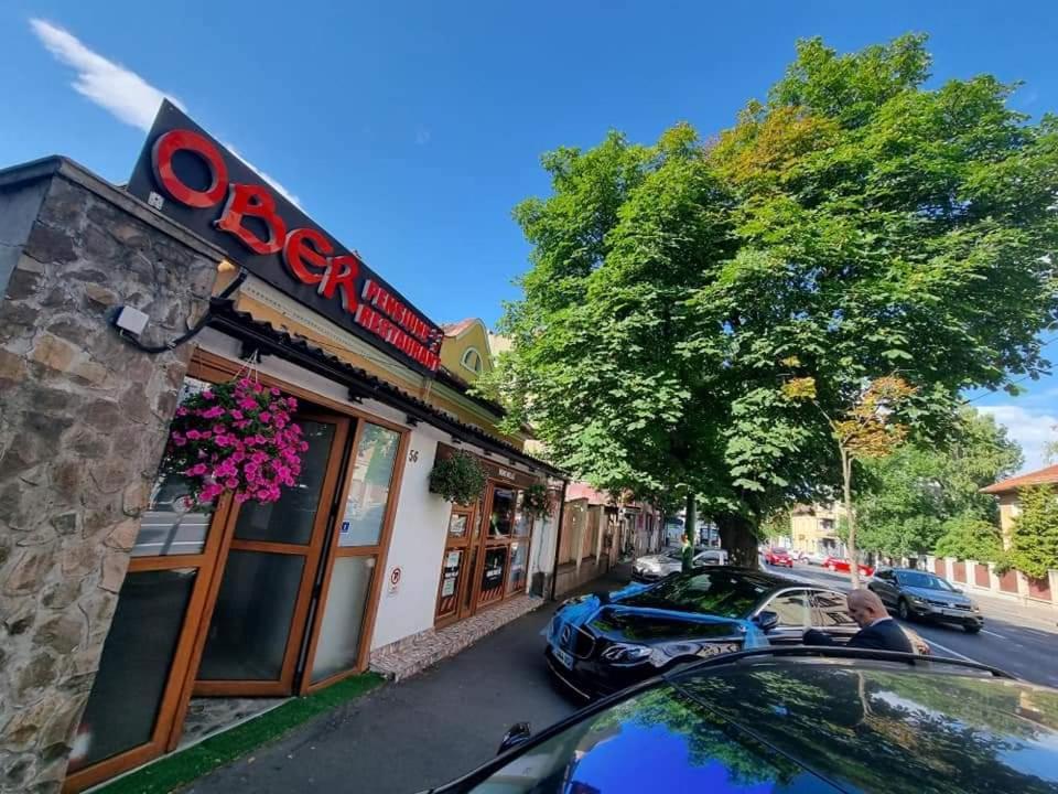 Pensiunea Casa Ober Braşov Esterno foto